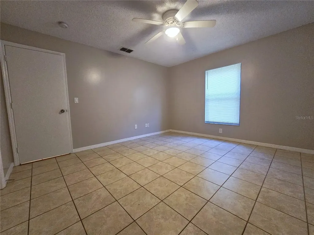 1423 Montana Avenue St Cloud FL 34769