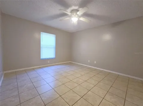 1423 Montana Avenue St Cloud FL 34769