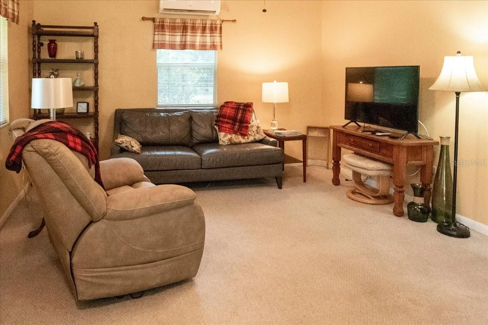267 N Orange Avenue Lake Helen FL 32744