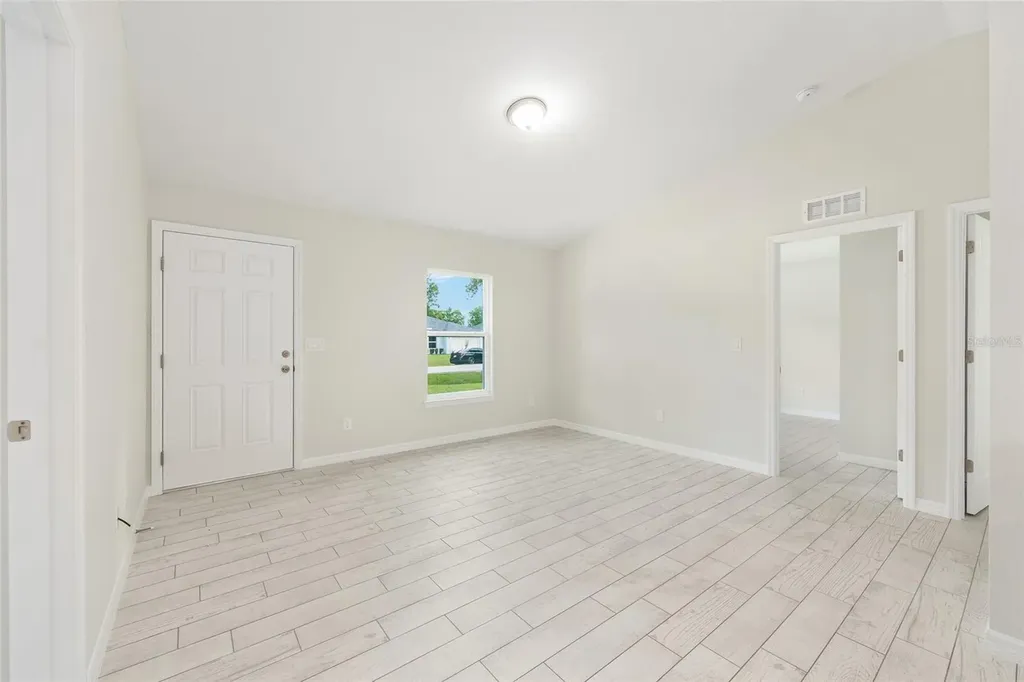 94 Dogwood Drive Loop Ocala FL 34472