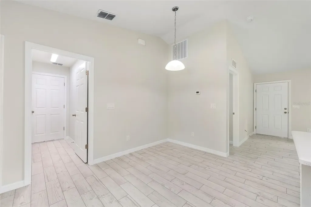 94 Dogwood Drive Loop Ocala FL 34472