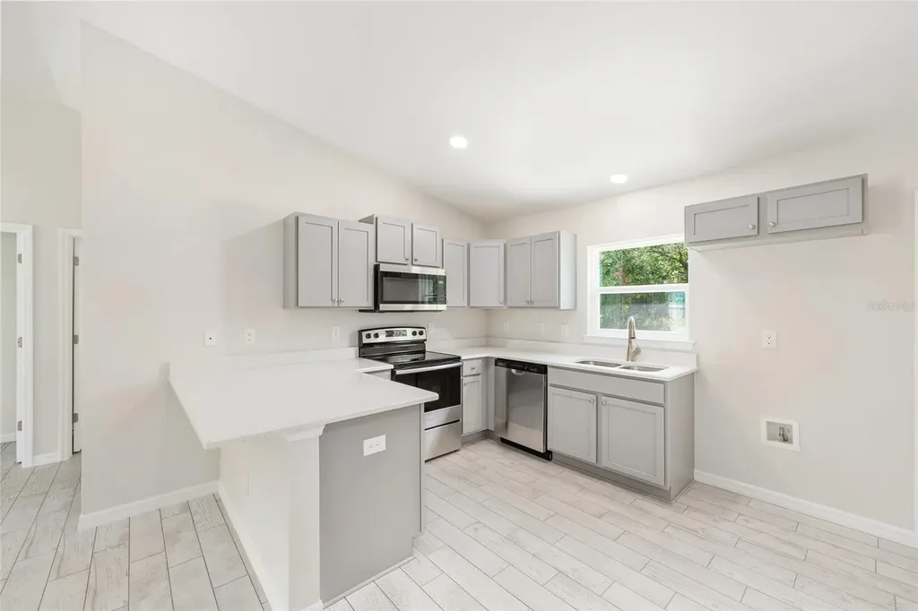 94 Dogwood Drive Loop Ocala FL 34472