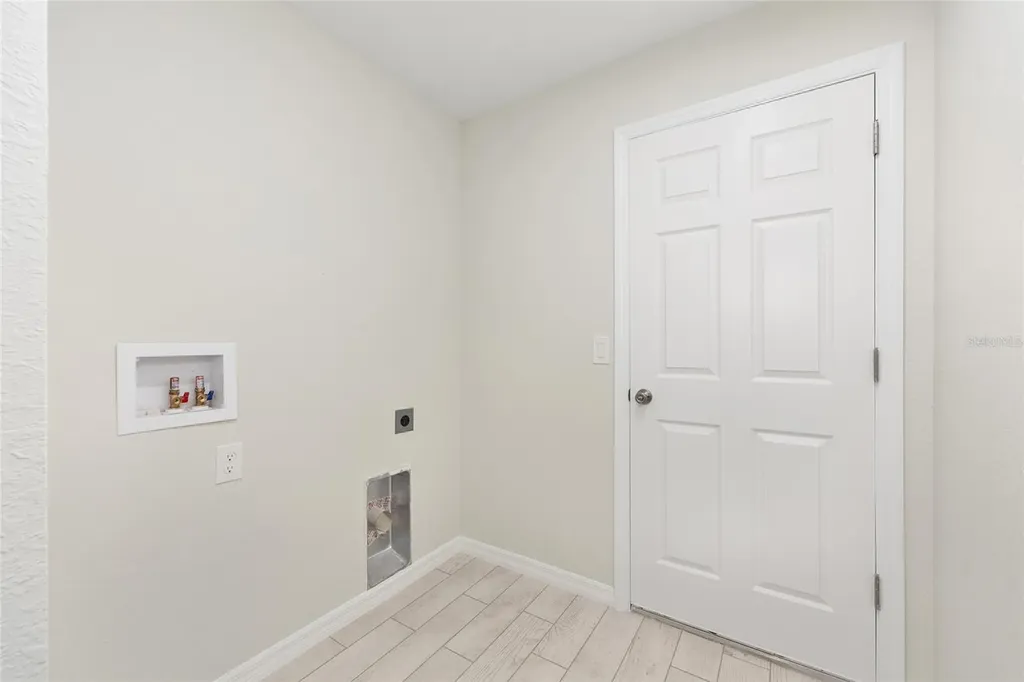 94 Dogwood Drive Loop Ocala FL 34472