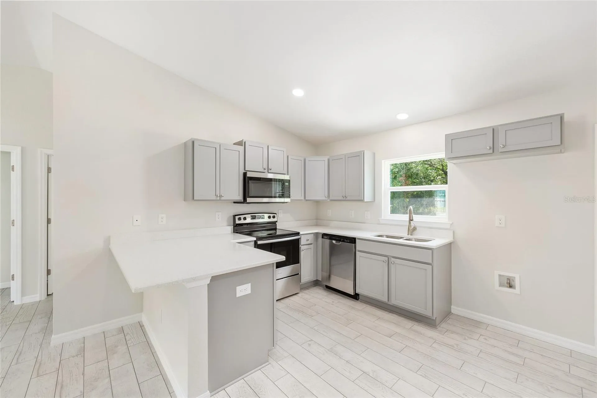 94 Dogwood Drive Loop Ocala FL 34472