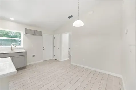 94 Dogwood Drive Loop Ocala FL 34472