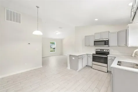 94 Dogwood Drive Loop Ocala FL 34472