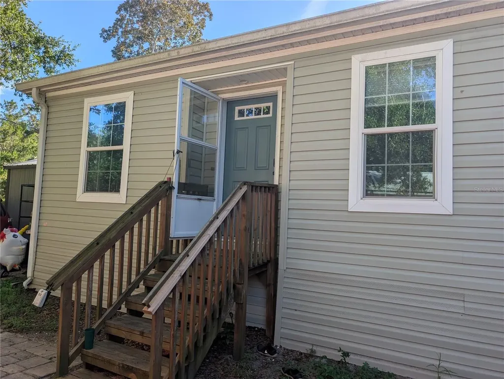 13 Magnolia Road Palm Coast FL 32137