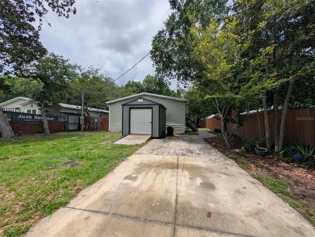 13 Magnolia Road Palm Coast FL 32137