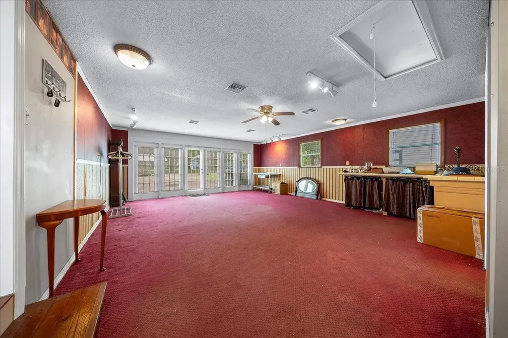 319 Carnation Court Apopka FL 32703