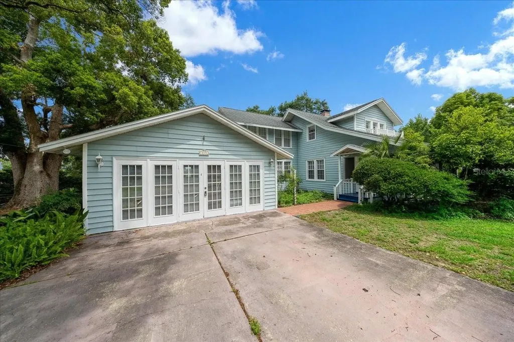 319 Carnation Court Apopka FL 32703