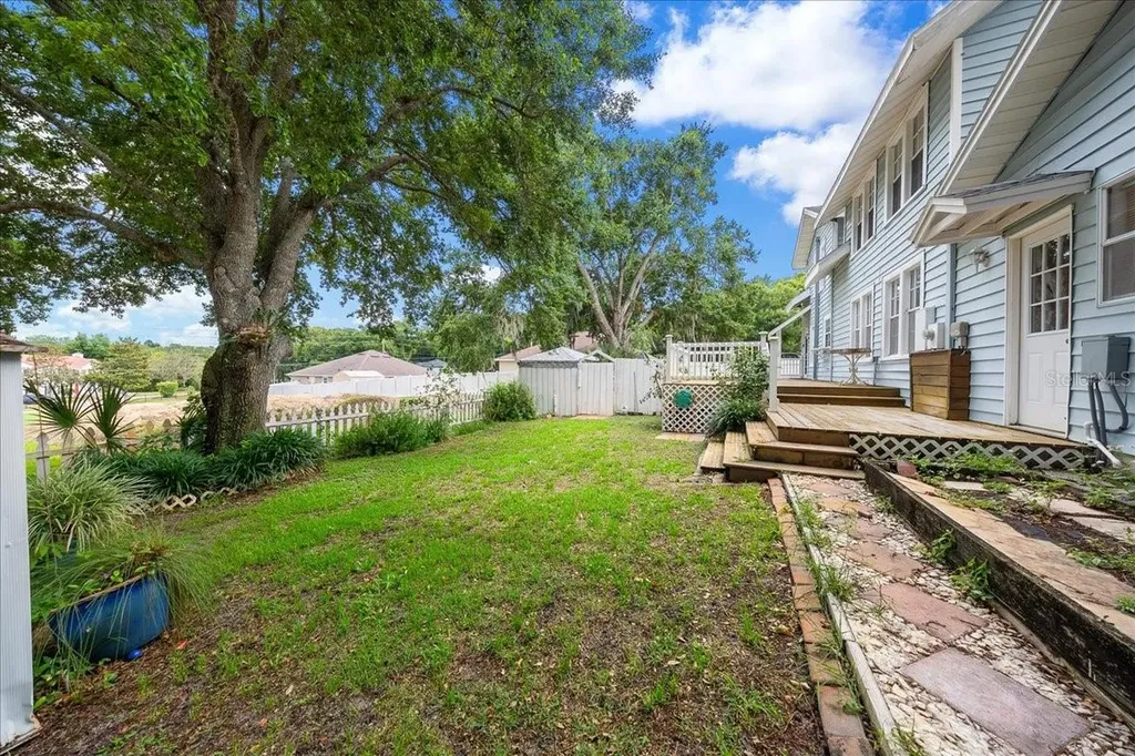 319 Carnation Court Apopka FL 32703