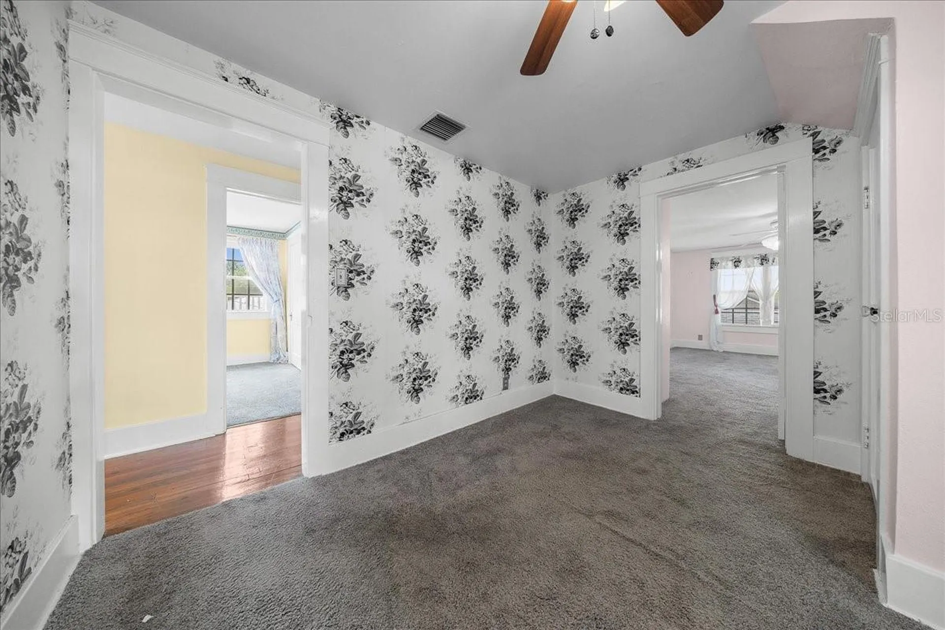 319 Carnation Court Apopka FL 32703