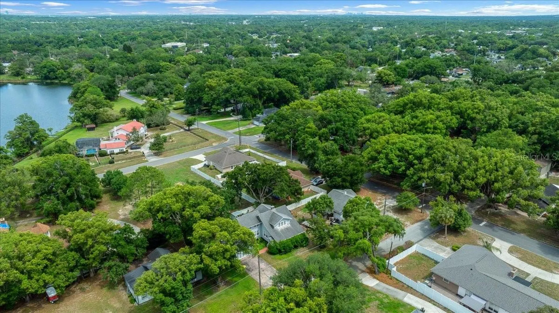 319 Carnation Court Apopka FL 32703