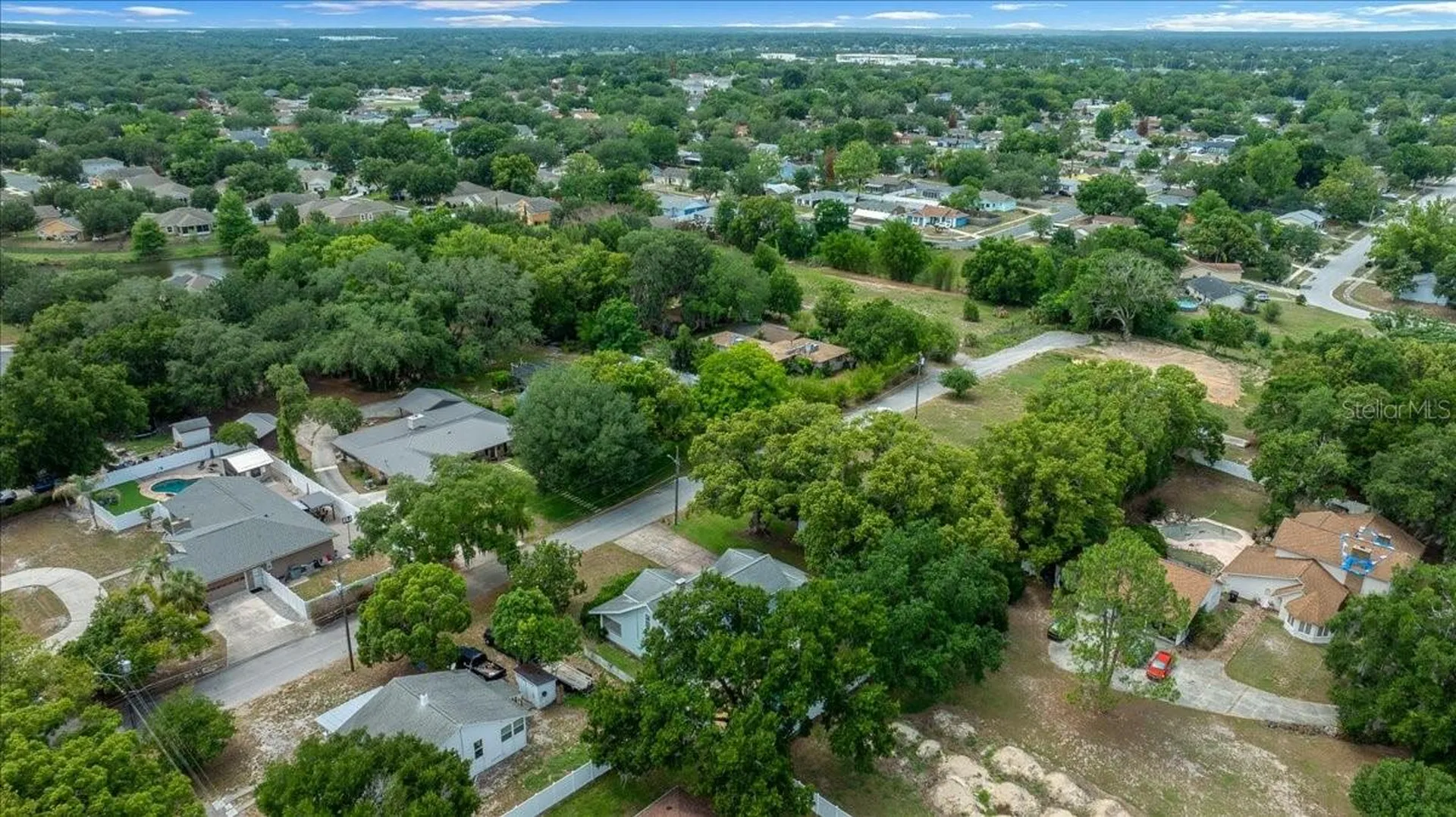 319 Carnation Court Apopka FL 32703