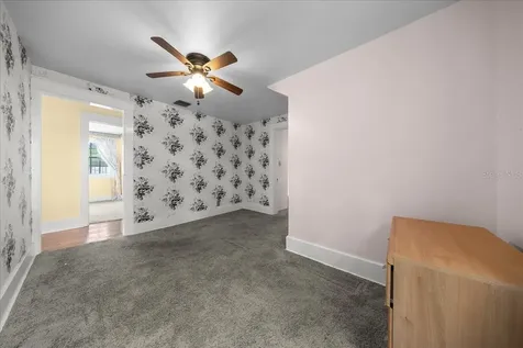 319 Carnation Court Apopka FL 32703
