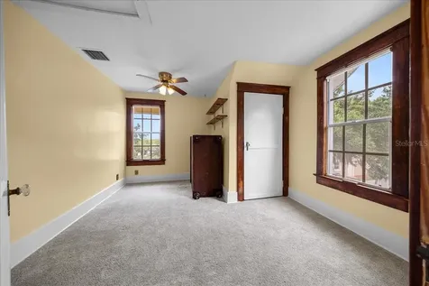 319 Carnation Court Apopka FL 32703