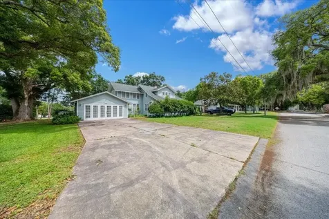319 Carnation Court Apopka FL 32703