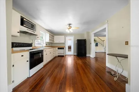 319 Carnation Court Apopka FL 32703