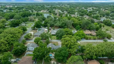 319 Carnation Court Apopka FL 32703