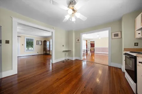 319 Carnation Court Apopka FL 32703