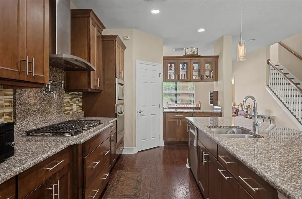 2234 Highwood Court Dunedin FL 34698