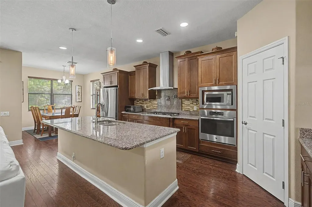 2234 Highwood Court Dunedin FL 34698