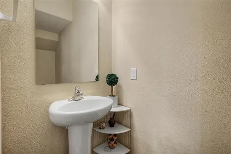 2234 Highwood Court Dunedin FL 34698