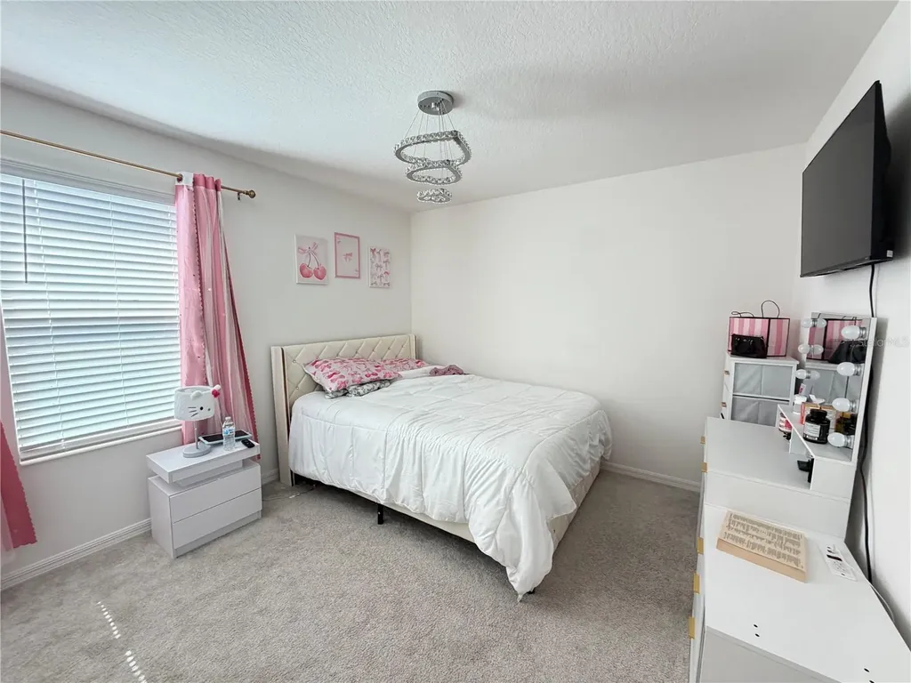 434 North Boulevard E Davenport FL 33837