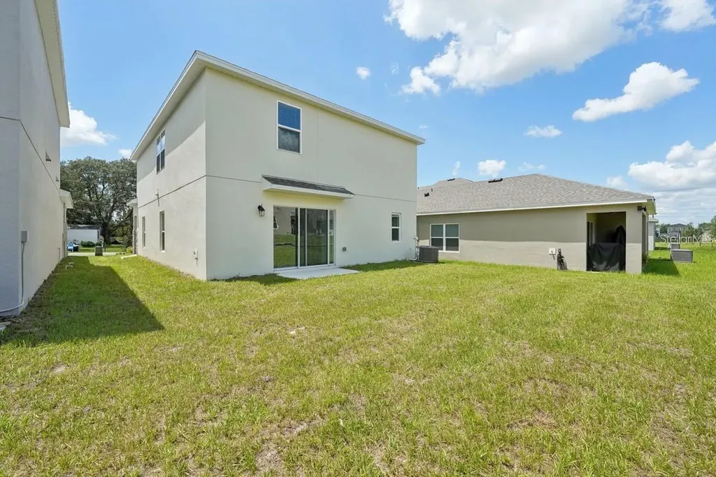 434 North Boulevard E Davenport FL 33837
