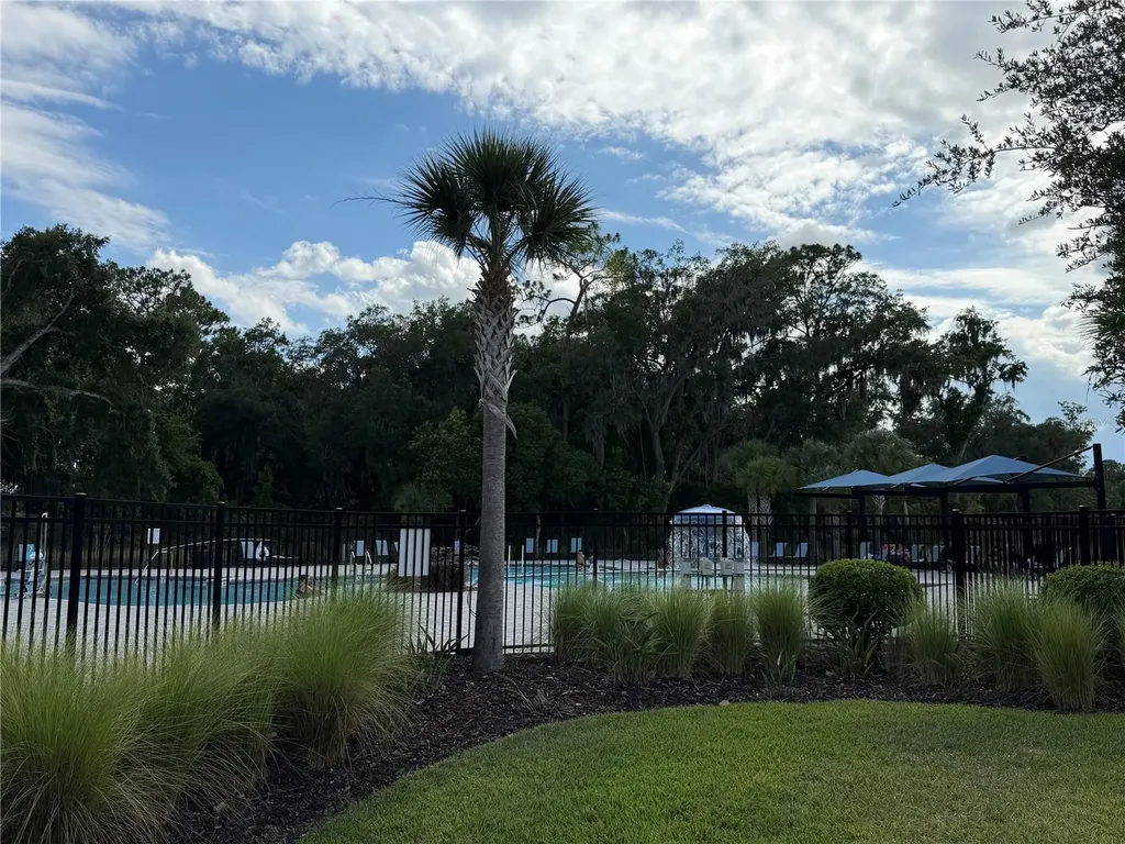 434 North Boulevard E Davenport FL 33837