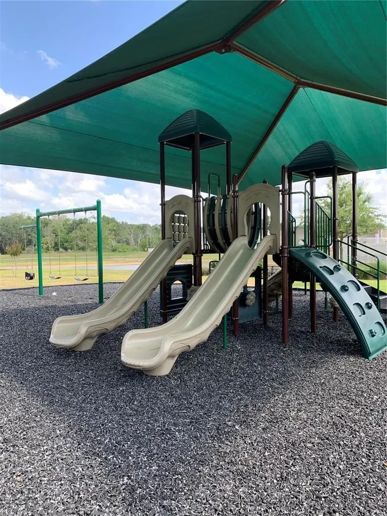 434 North Boulevard E Davenport FL 33837