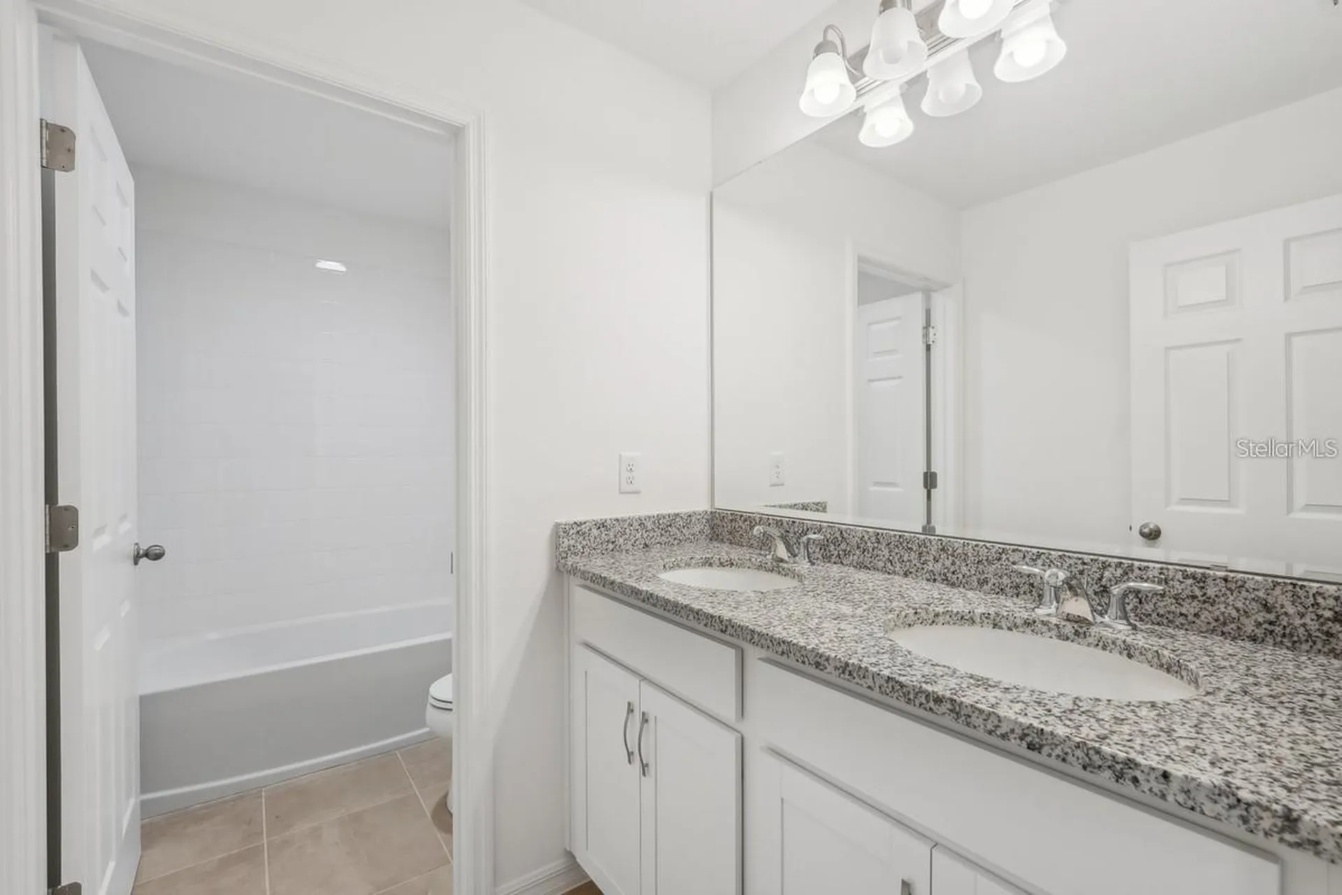 434 North Boulevard E Davenport FL 33837
