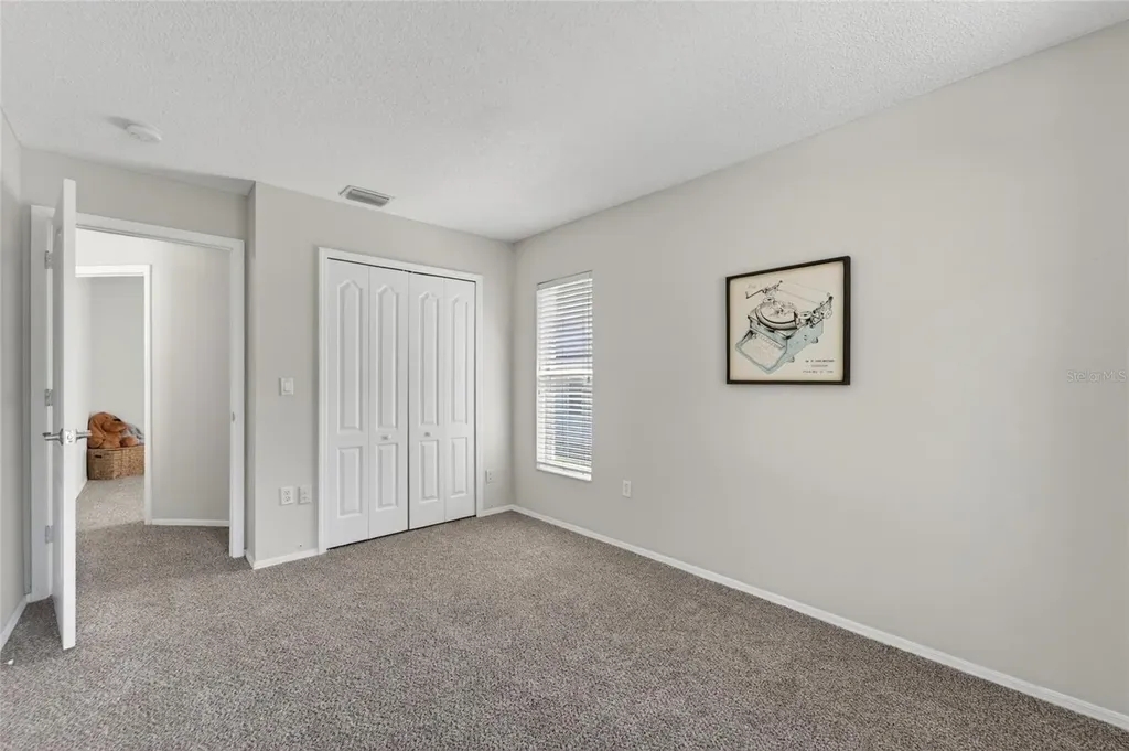 418 Henderson Avenue Seffner FL 33584