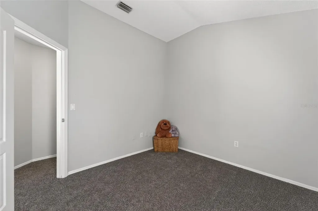 418 Henderson Avenue Seffner FL 33584