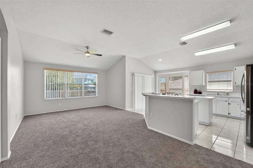 418 Henderson Avenue Seffner FL 33584