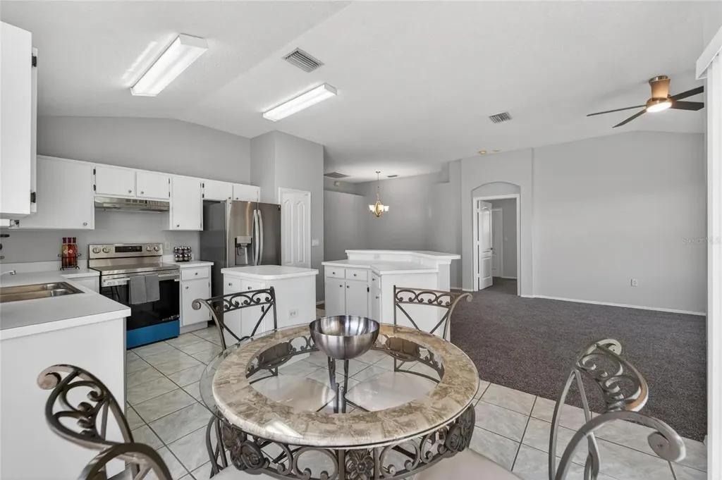 418 Henderson Avenue Seffner FL 33584