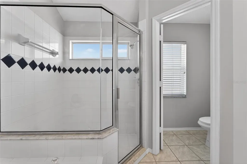 418 Henderson Avenue Seffner FL 33584