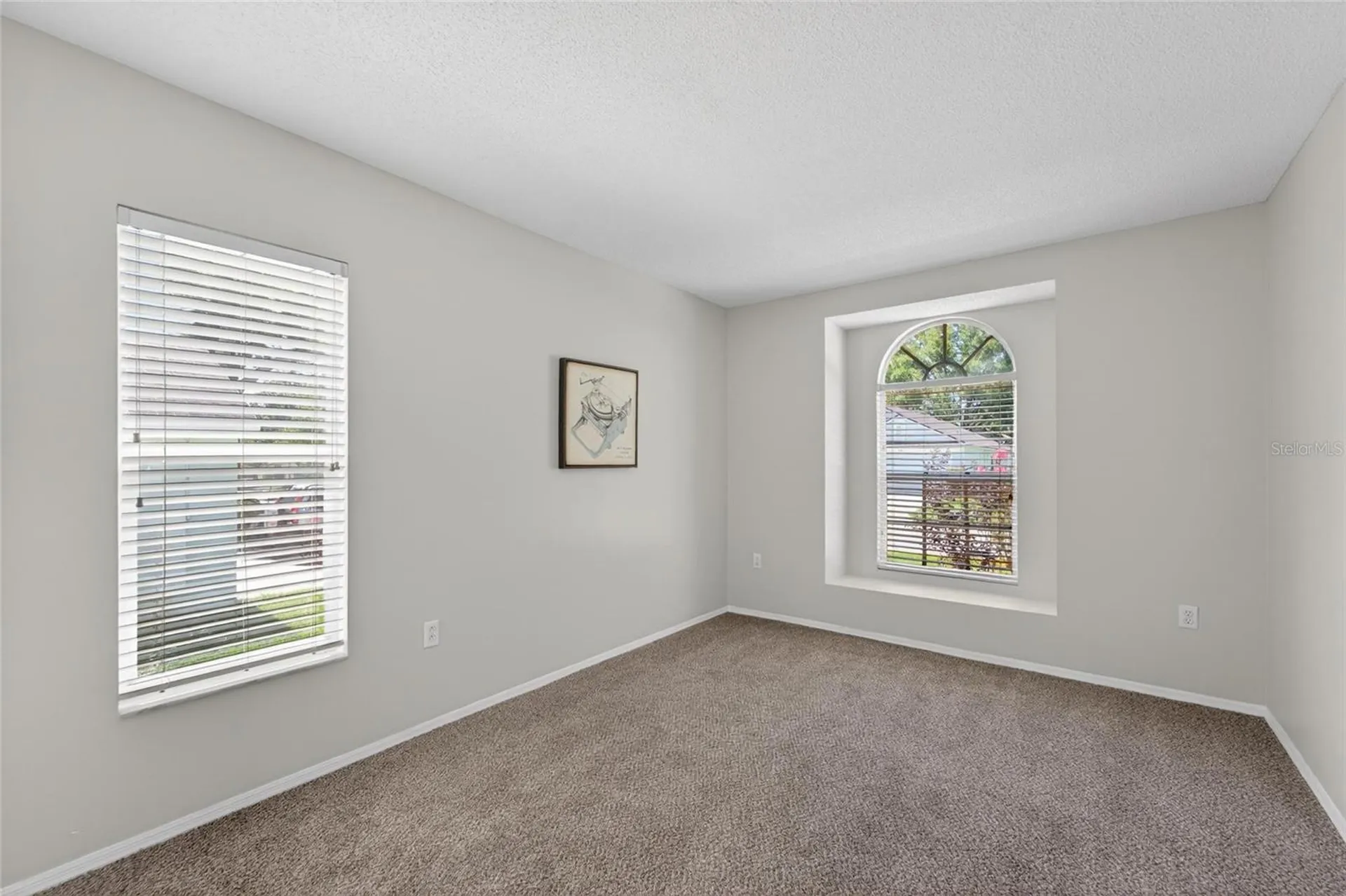 418 Henderson Avenue Seffner FL 33584