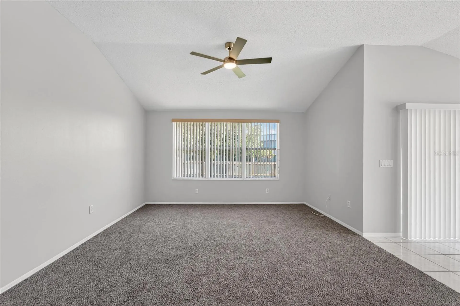418 Henderson Avenue Seffner FL 33584