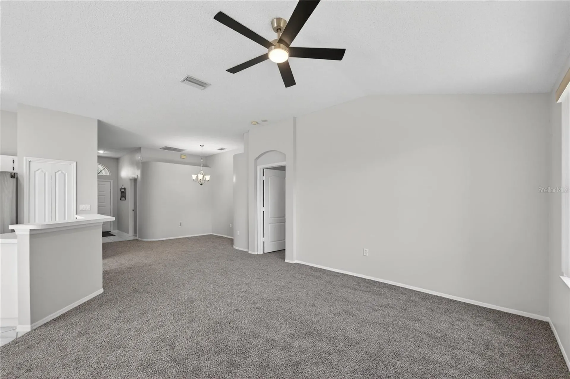 418 Henderson Avenue Seffner FL 33584