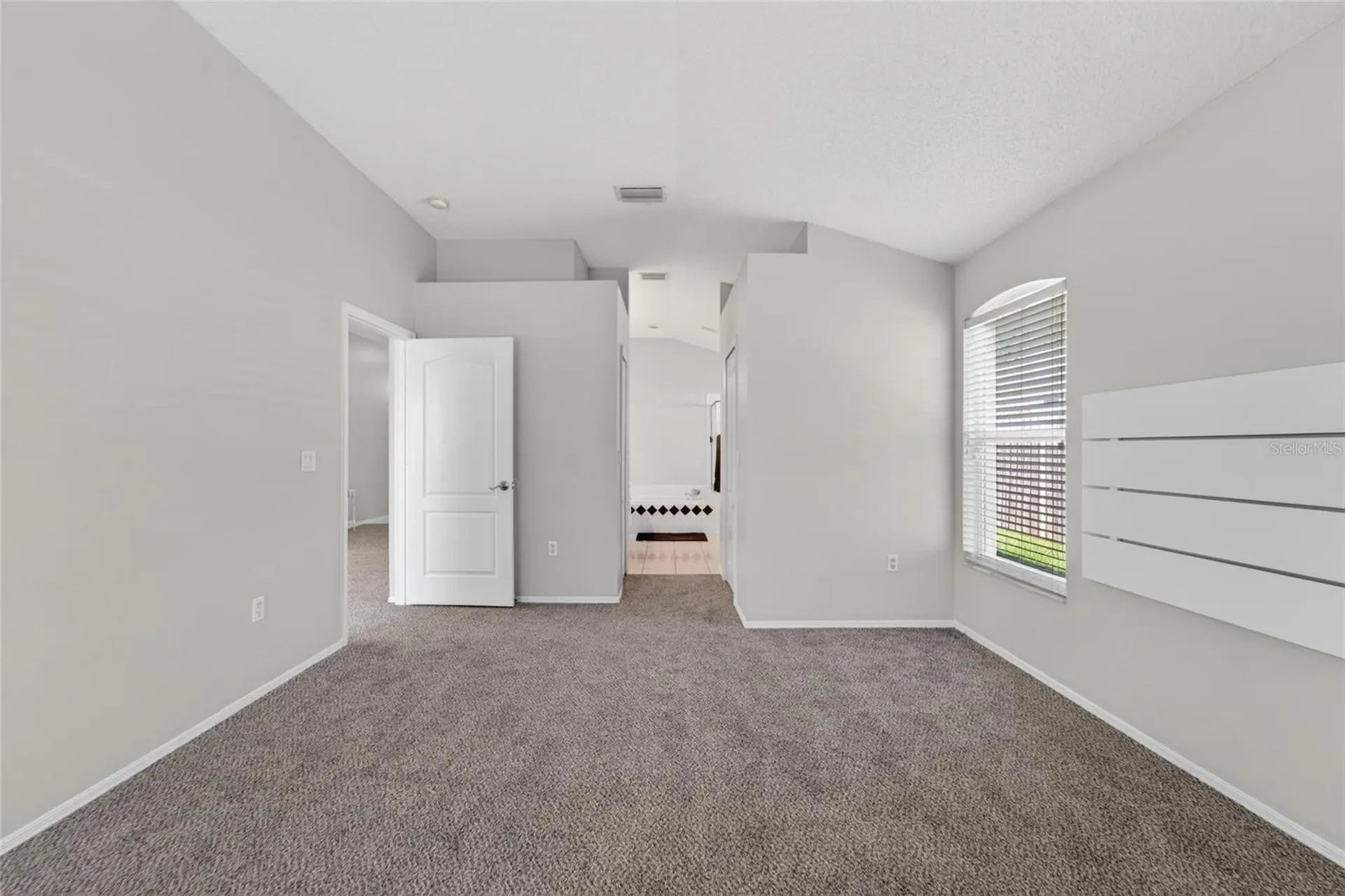 418 Henderson Avenue Seffner FL 33584