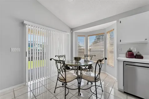 418 Henderson Avenue Seffner FL 33584