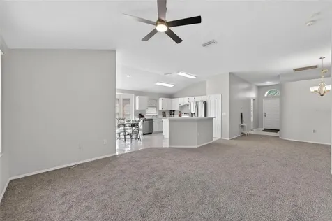 418 Henderson Avenue Seffner FL 33584