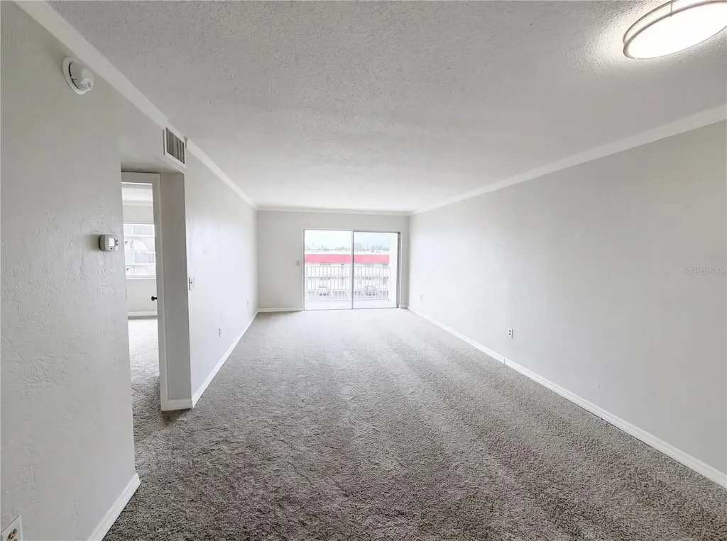 2711 N Halifax Avenue Daytona Beach FL 32118