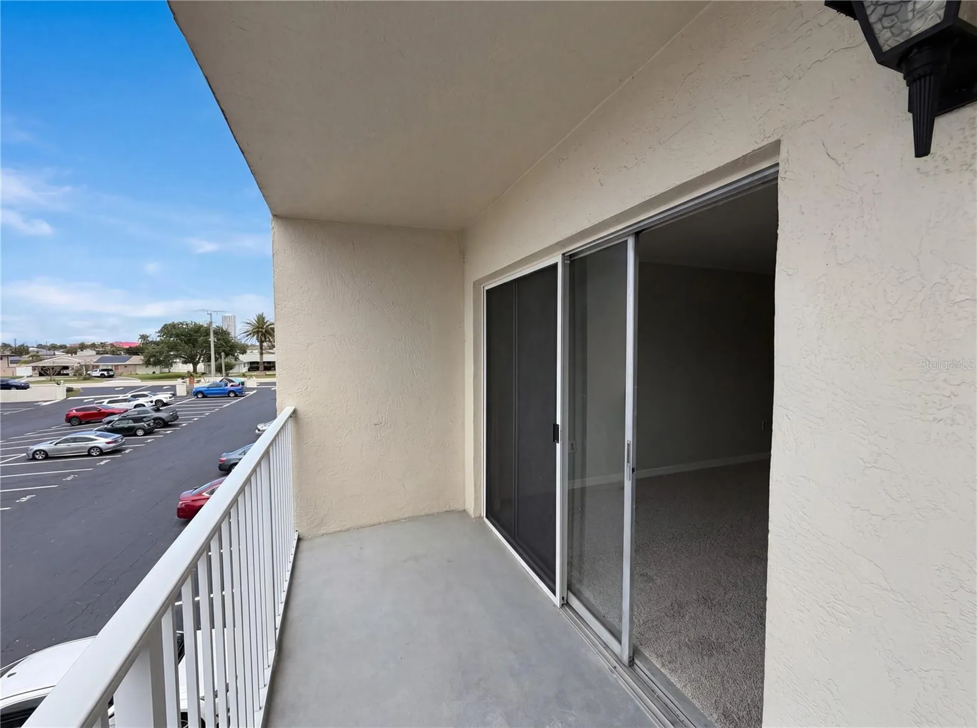 2711 N Halifax Avenue Daytona Beach FL 32118