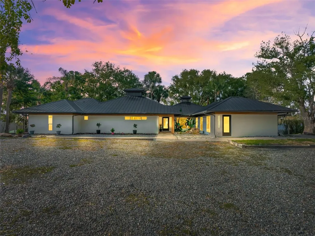 13061 SE 158th Lane Weirsdale FL 32195