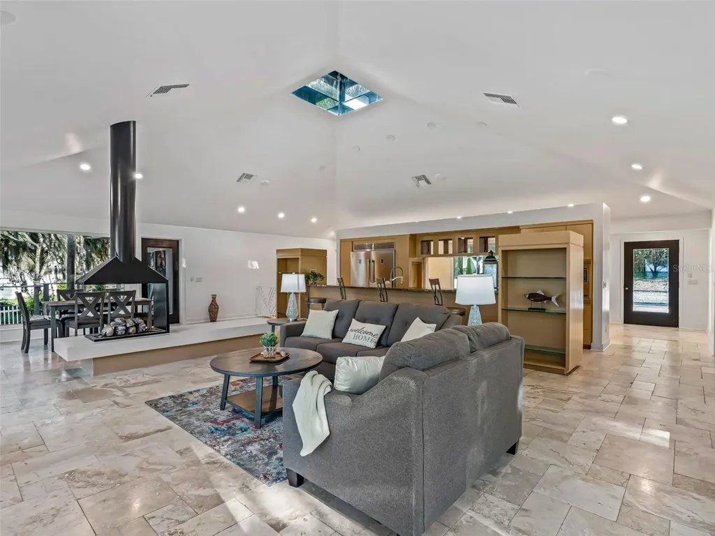 13061 SE 158th Lane Weirsdale FL 32195