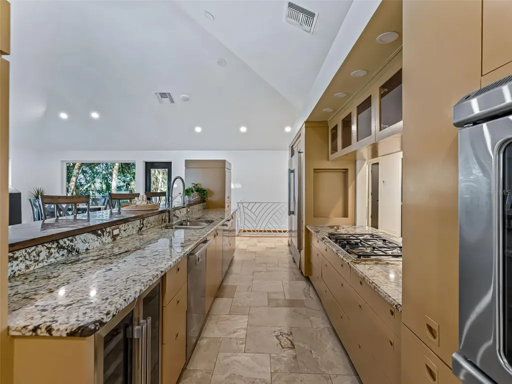 13061 SE 158th Lane Weirsdale FL 32195
