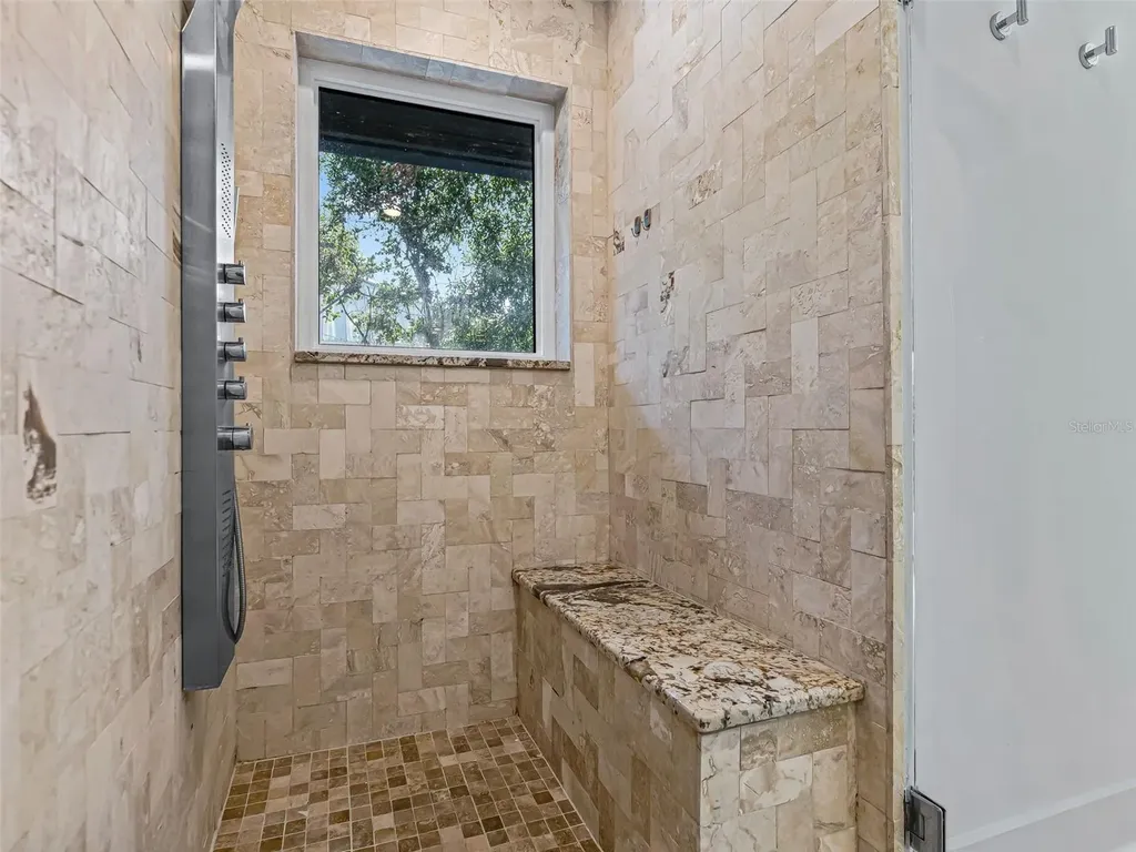 13061 SE 158th Lane Weirsdale FL 32195