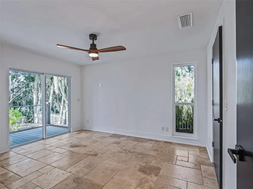 13061 SE 158th Lane Weirsdale FL 32195